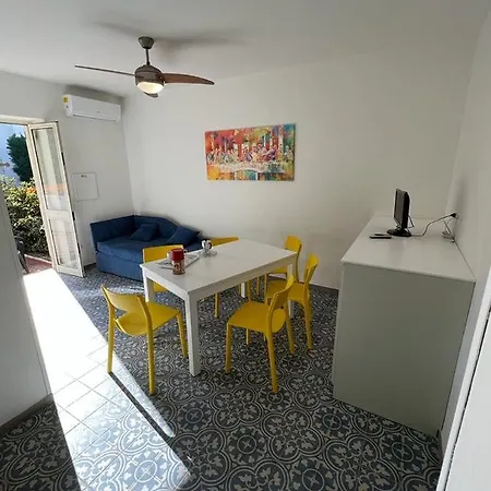 Trilocali Sul Mare Casa vacanze Torre Mozza